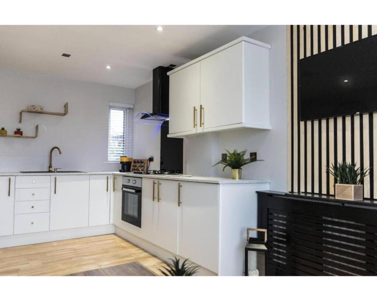 Central Belfast Apartments Queen'S Hideaway Zewnętrze zdjęcie